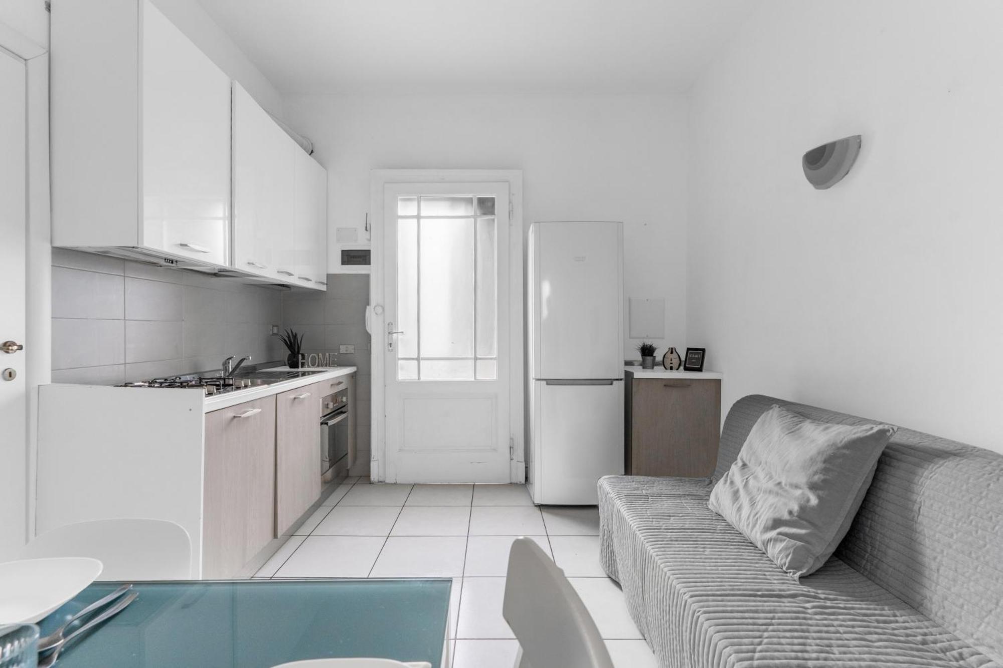 Sa7 - Porta Venezia - Duomo - Large - Apartment Milan